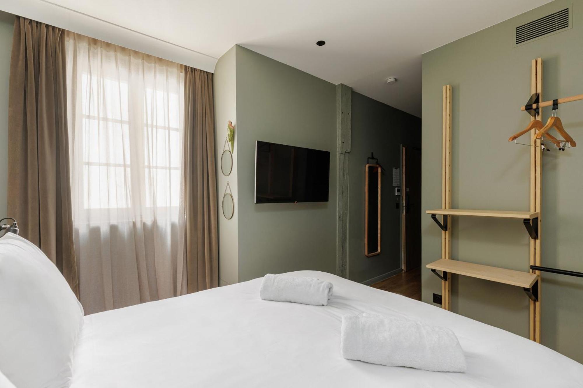 Hotel Des Sept - Entree Autonome, Reception En Ligne - Encore Mieux Орлеан Экстерьер фото