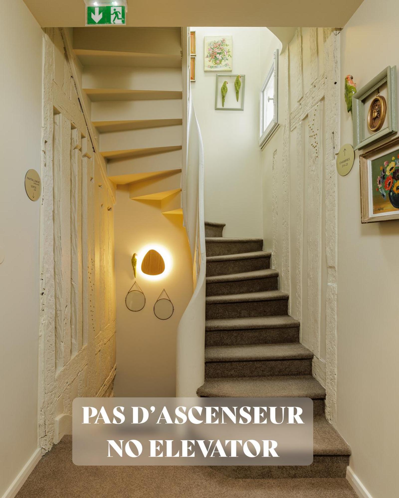 Hotel Des Sept - Entree Autonome, Reception En Ligne - Encore Mieux Орлеан Экстерьер фото